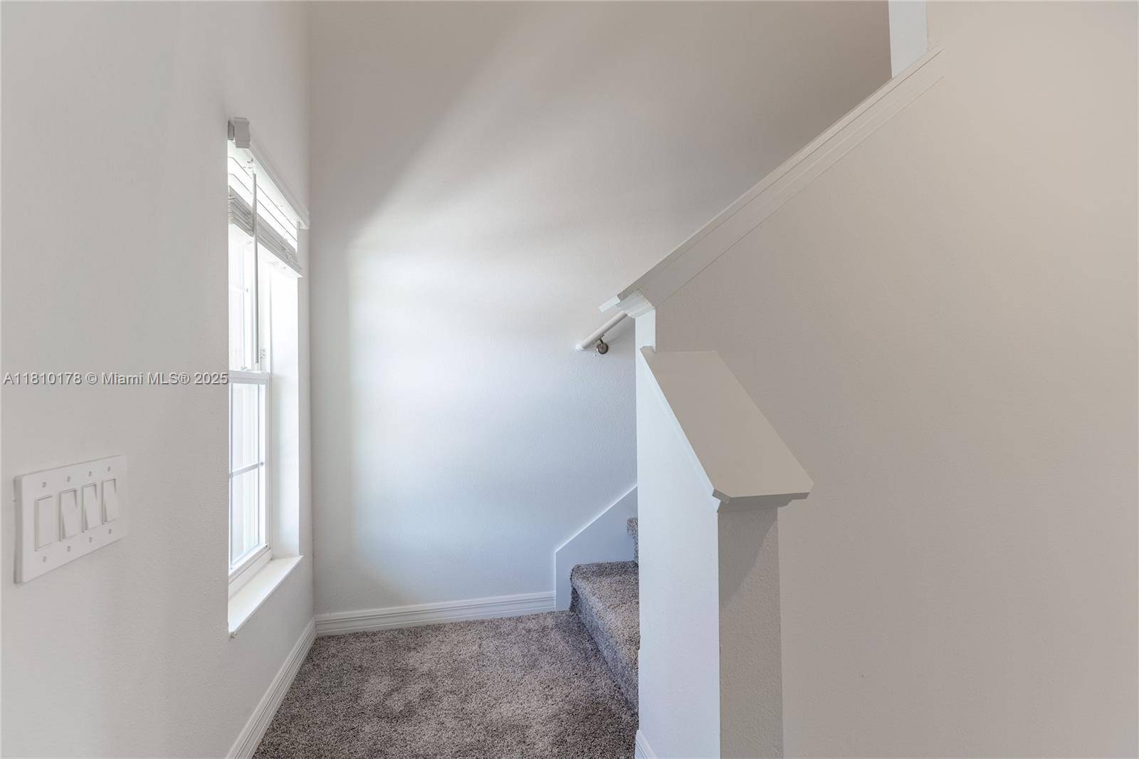 Winter Haven, FL 33884,934 CATTLEMAN STREET