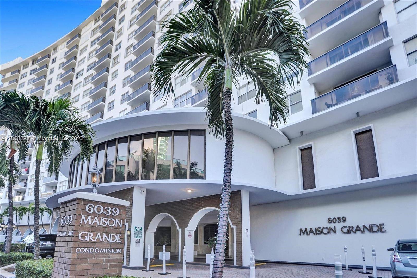 Miami Beach, FL 33140,6039 Collins Ave #307