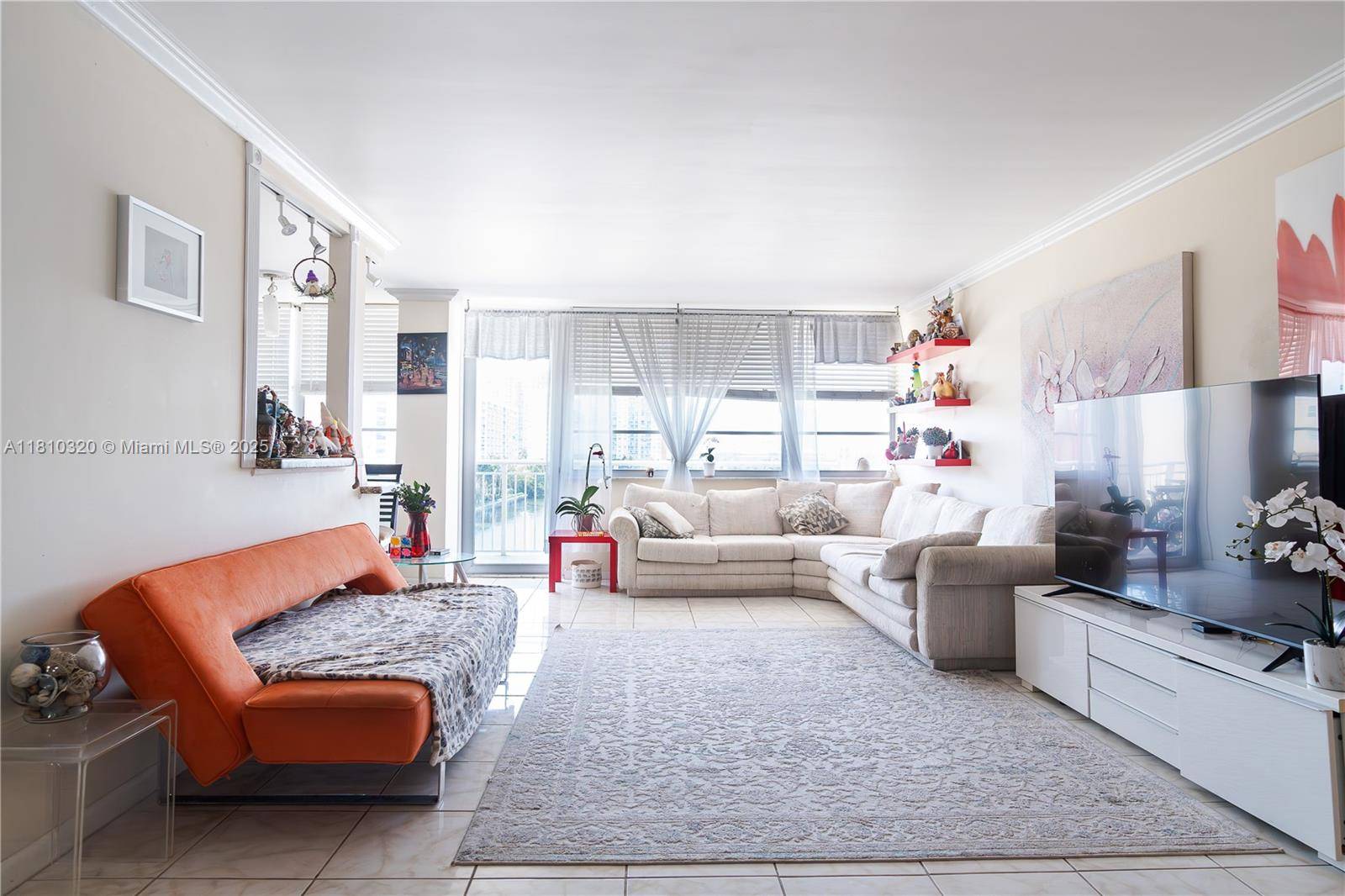 Sunny Isles Beach, FL 33160,250 174th St #502