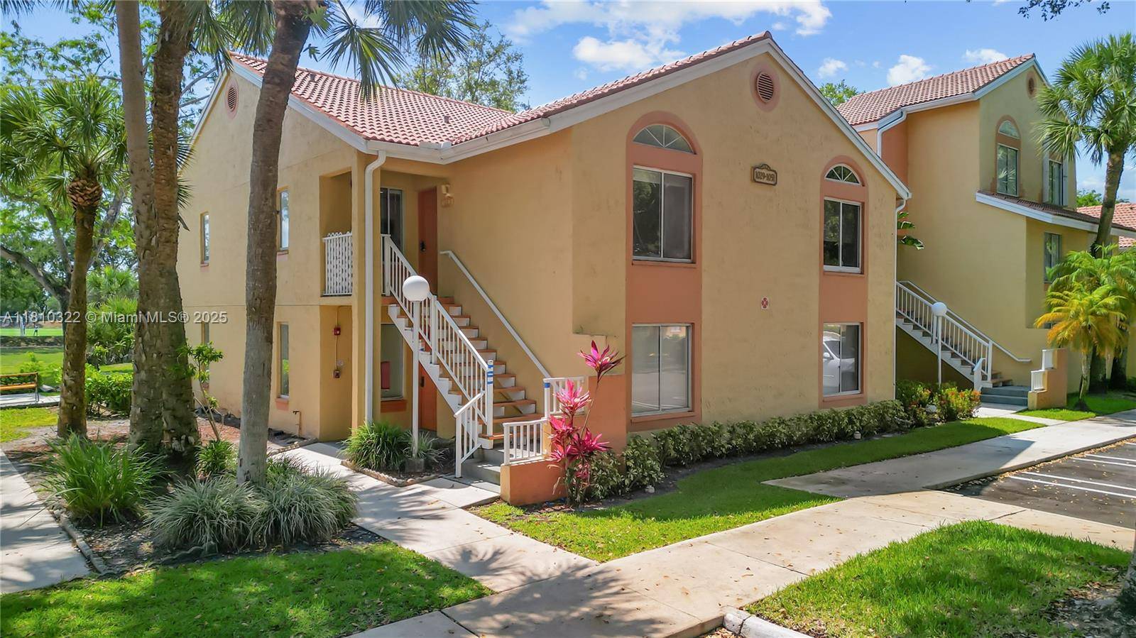 Coral Springs, FL 33071,1031 Coral Club Dr #1031