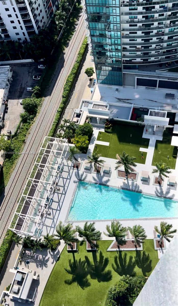 Miami, FL 33137,3301 NE 1st Ave #LPH-7