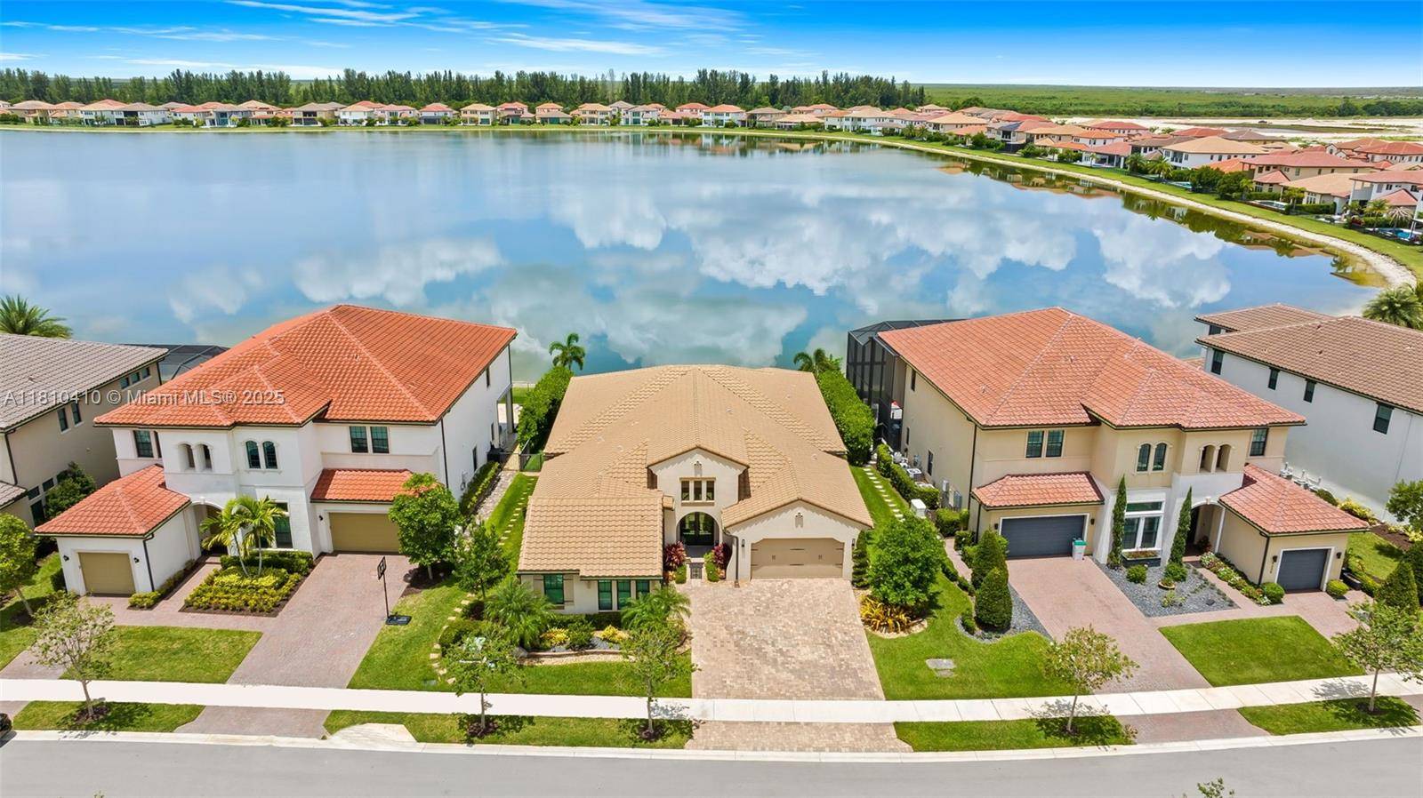 Parkland, FL 33076,9225 Parkland Bay Dr