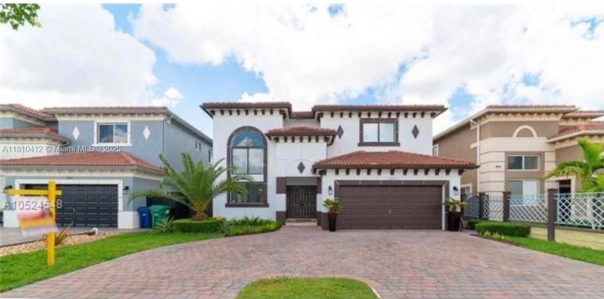 Kendall, FL 33185,16588 SW 44 Street