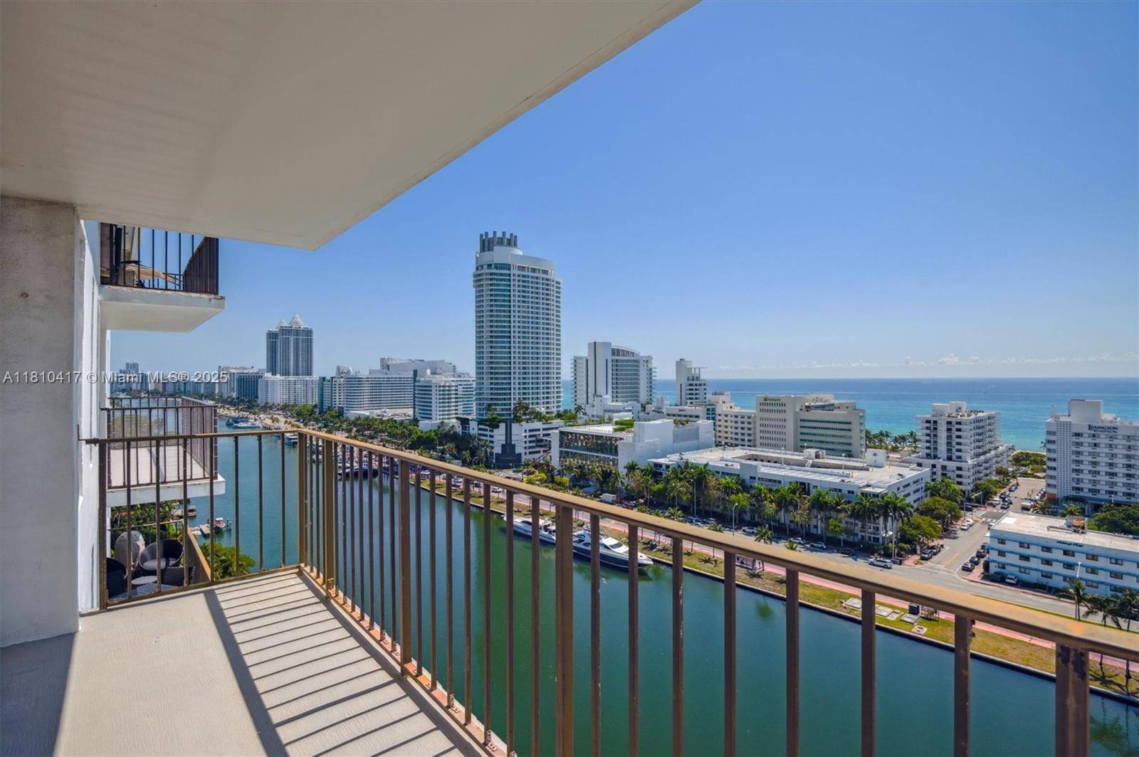 Miami Beach, FL 33140,4101 Pine Tree Dr #1715