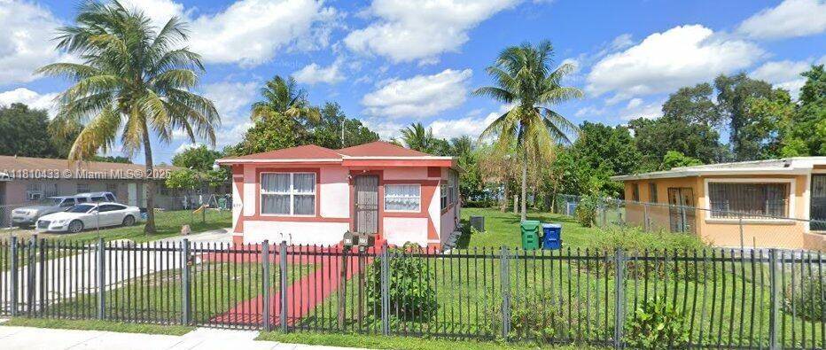 Miami, FL 33150,877 NW 105th St #879