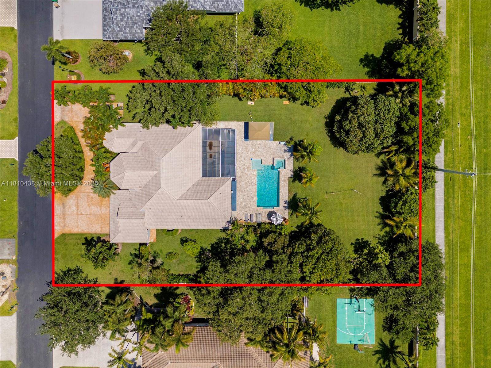 Davie, FL 33325,Address not disclosed
