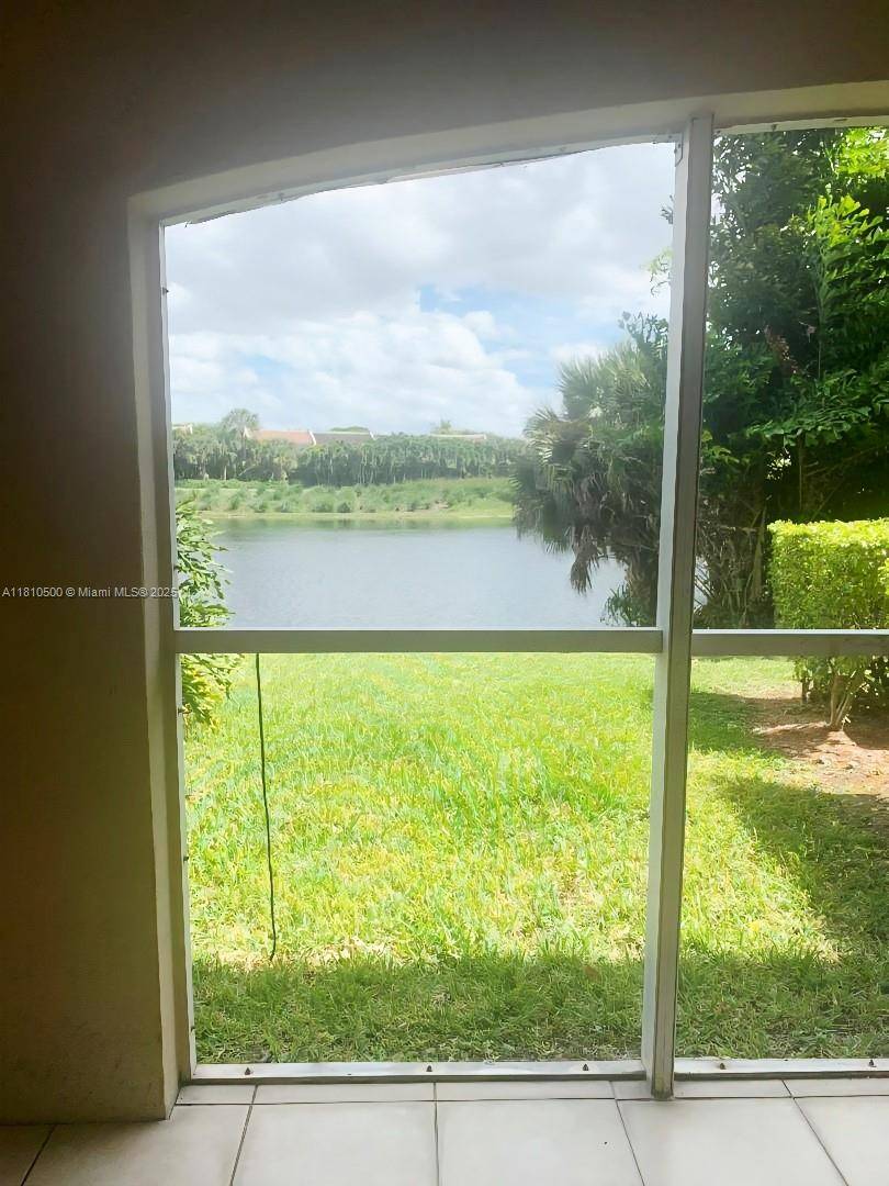 Doral, FL 33178,4555 NW 99th Ave #102