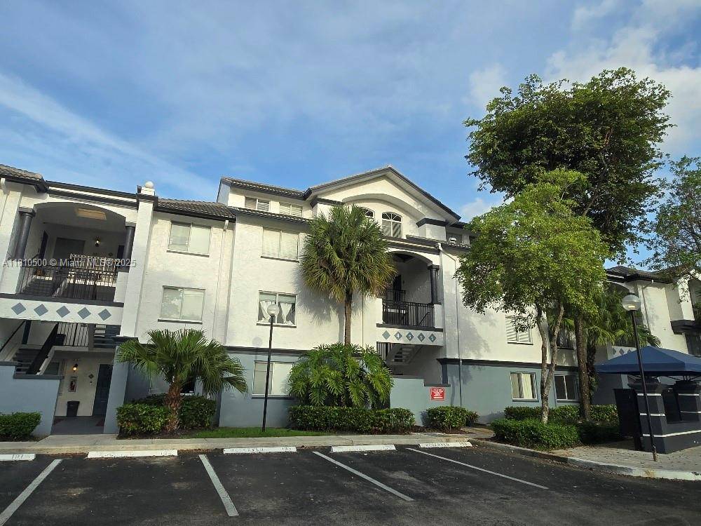 Doral, FL 33178,4555 NW 99th Ave #102