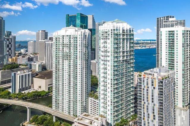 Miami, FL 33131,31 SE 5th St #1506