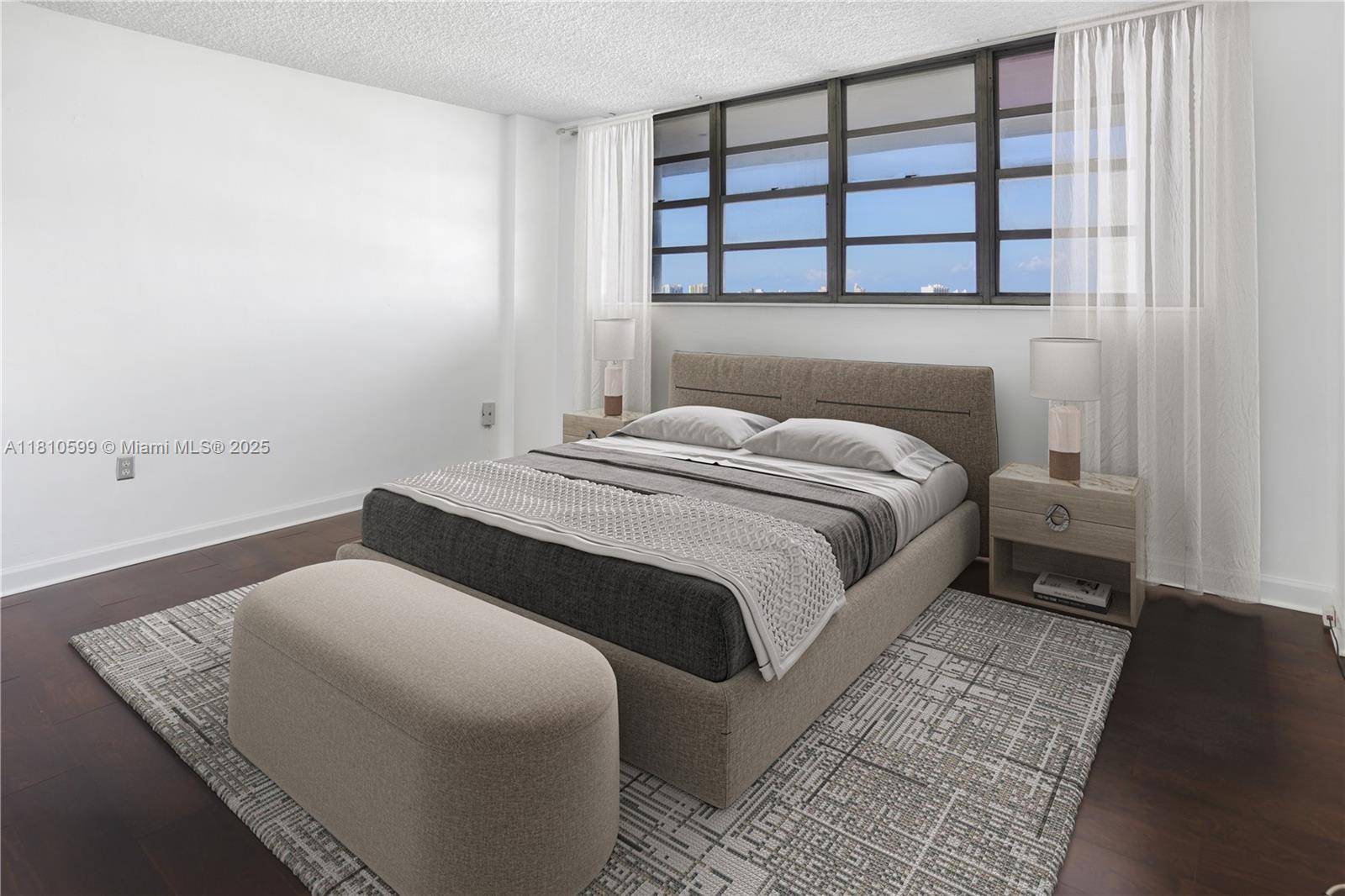 Miami Beach, FL 33139,800 West Ave #920