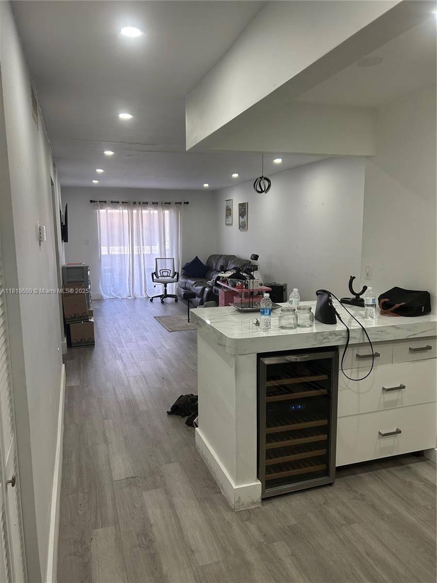 Hialeah, FL 33012,6095 W 19th Ave #209