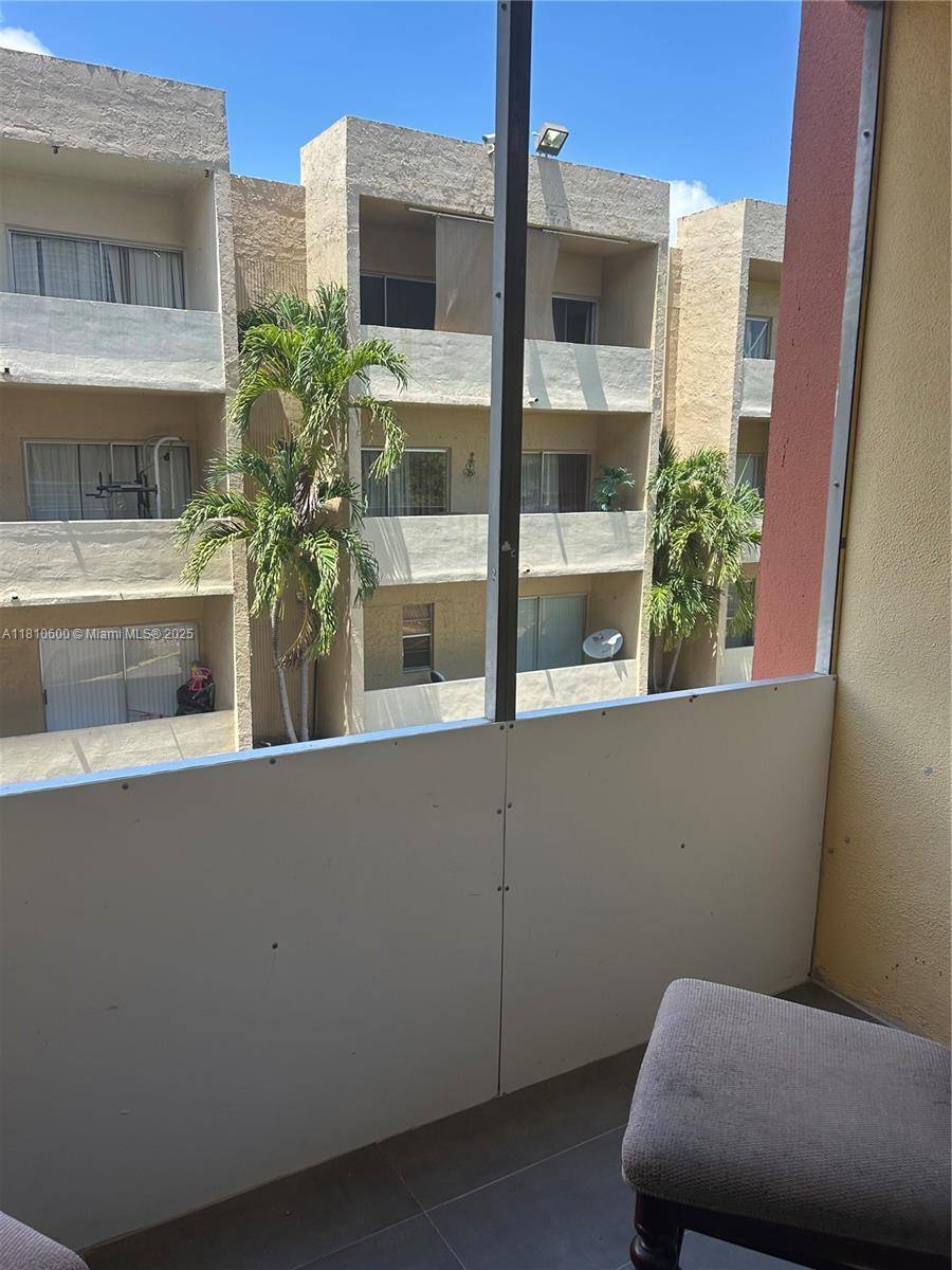 Hialeah, FL 33012,6095 W 19th Ave #209