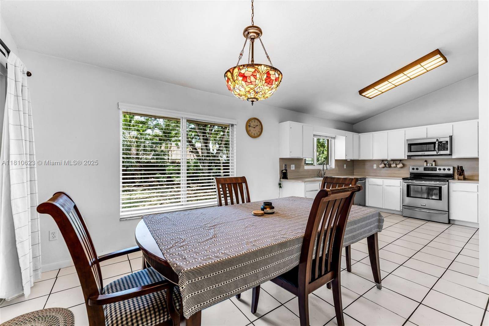 Miami, FL 33187,21140 SW 179th Ave