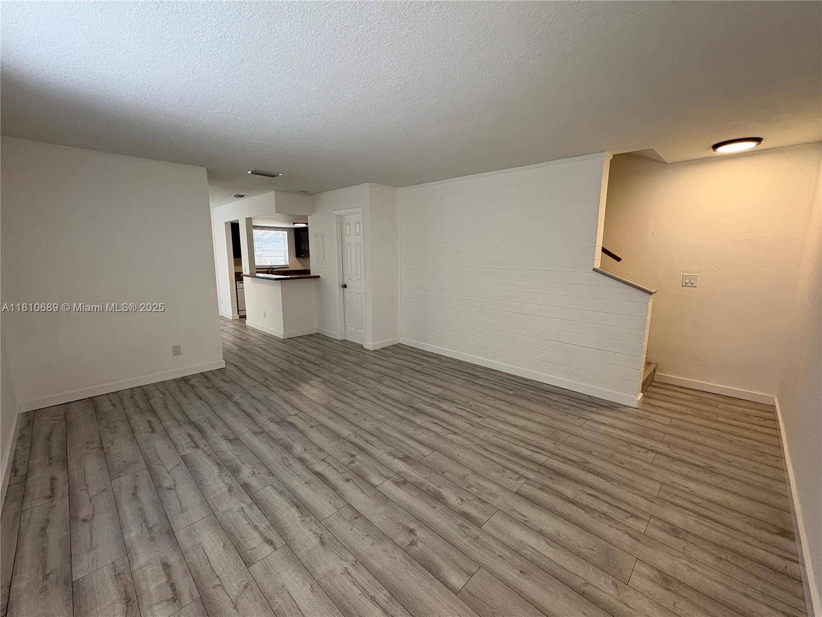 Lauderhill, FL 33313,5967 NW 23rd St #N/A