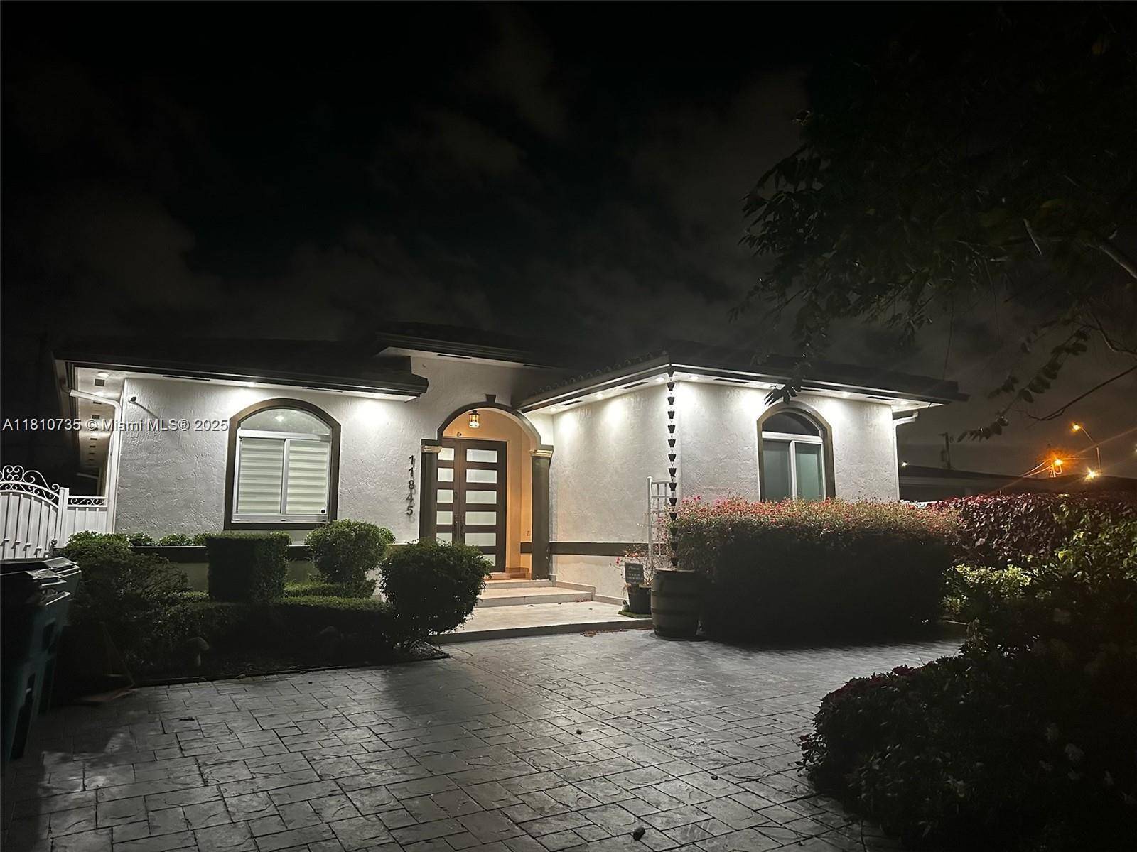 Miami, FL 33184,11845 SW 3rd