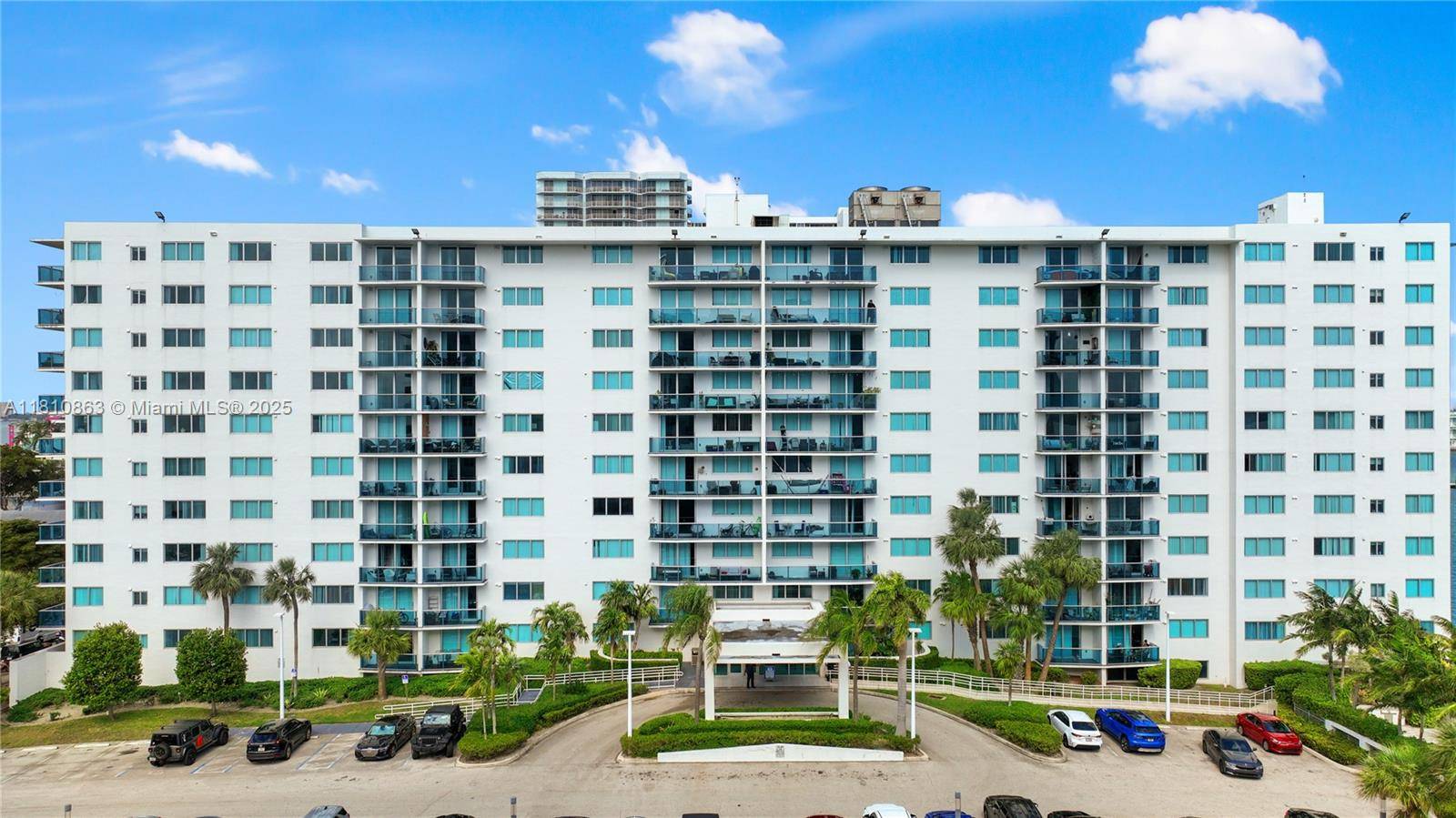 North Bay Village, FL 33141,7525 E Treasure Dr #712