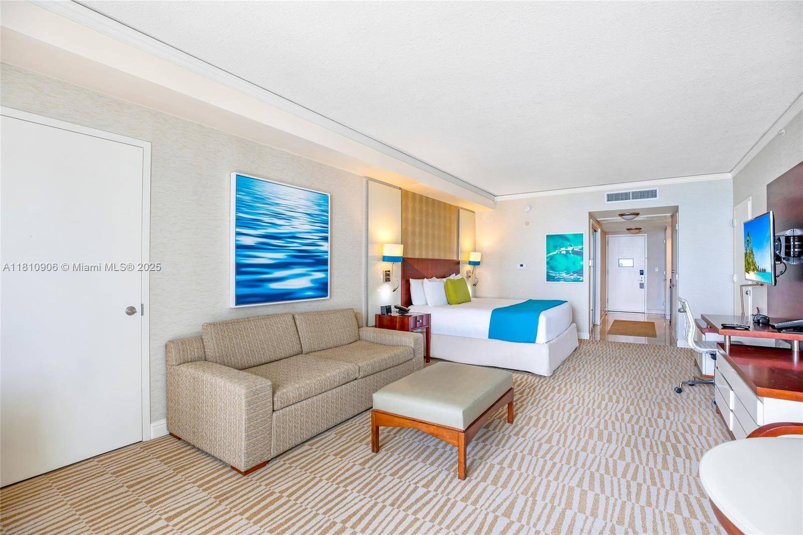 Sunny Isles Beach, FL 33160,18001 Collins Ave #507