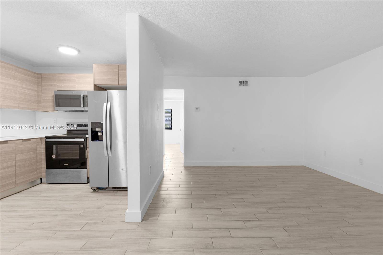 Coral Gables, FL 33134,810 Salzedo St #23