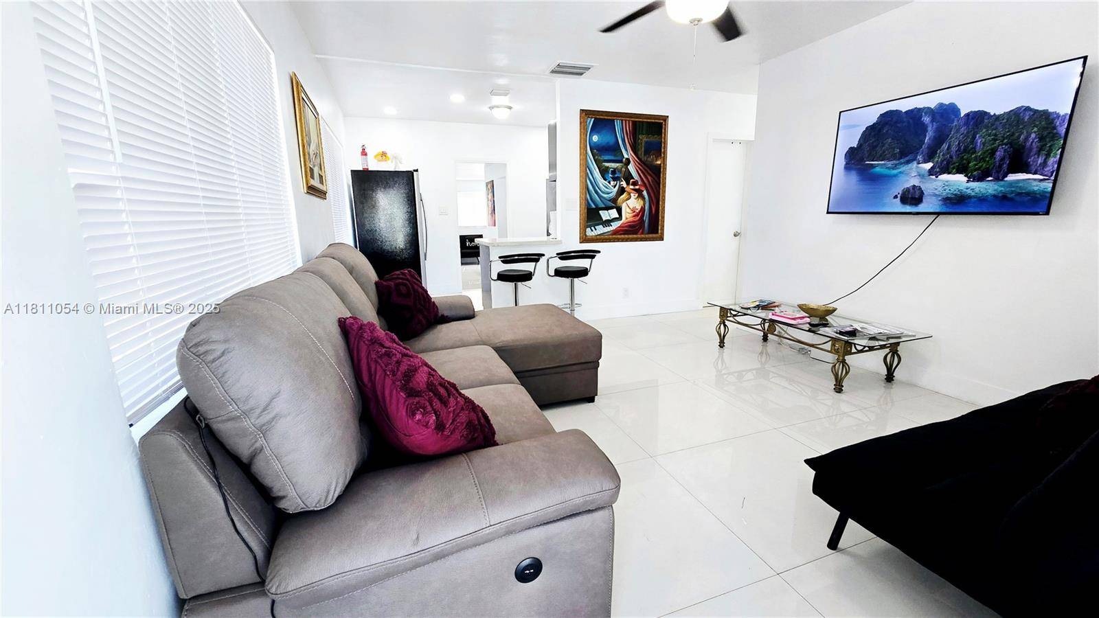 Dania Beach, FL 33004,139 NW 14th Way