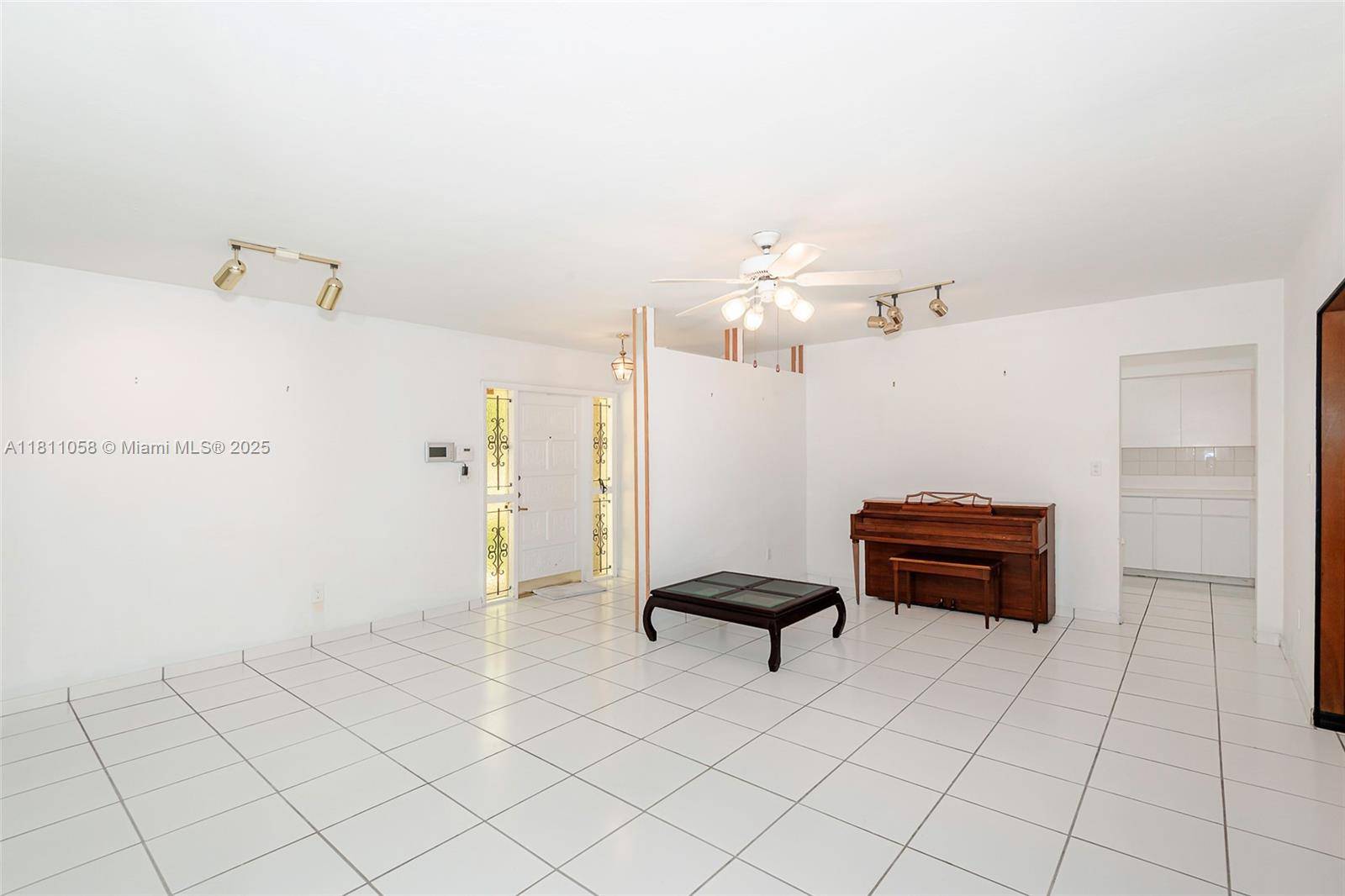 Miami, FL 33173,8701 SW 80th St