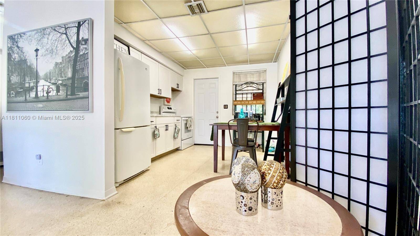 North Miami, FL 33161,580 NE 139th St