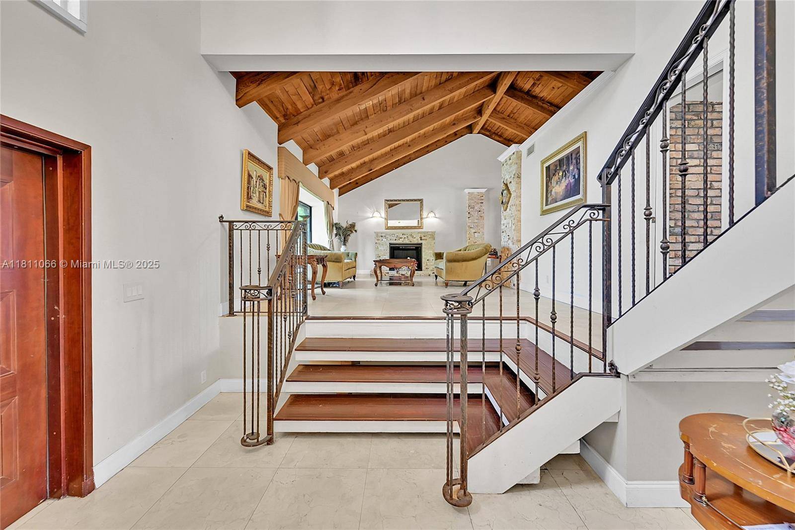 Plantation, FL 33324,863 W Coco Plum Cir