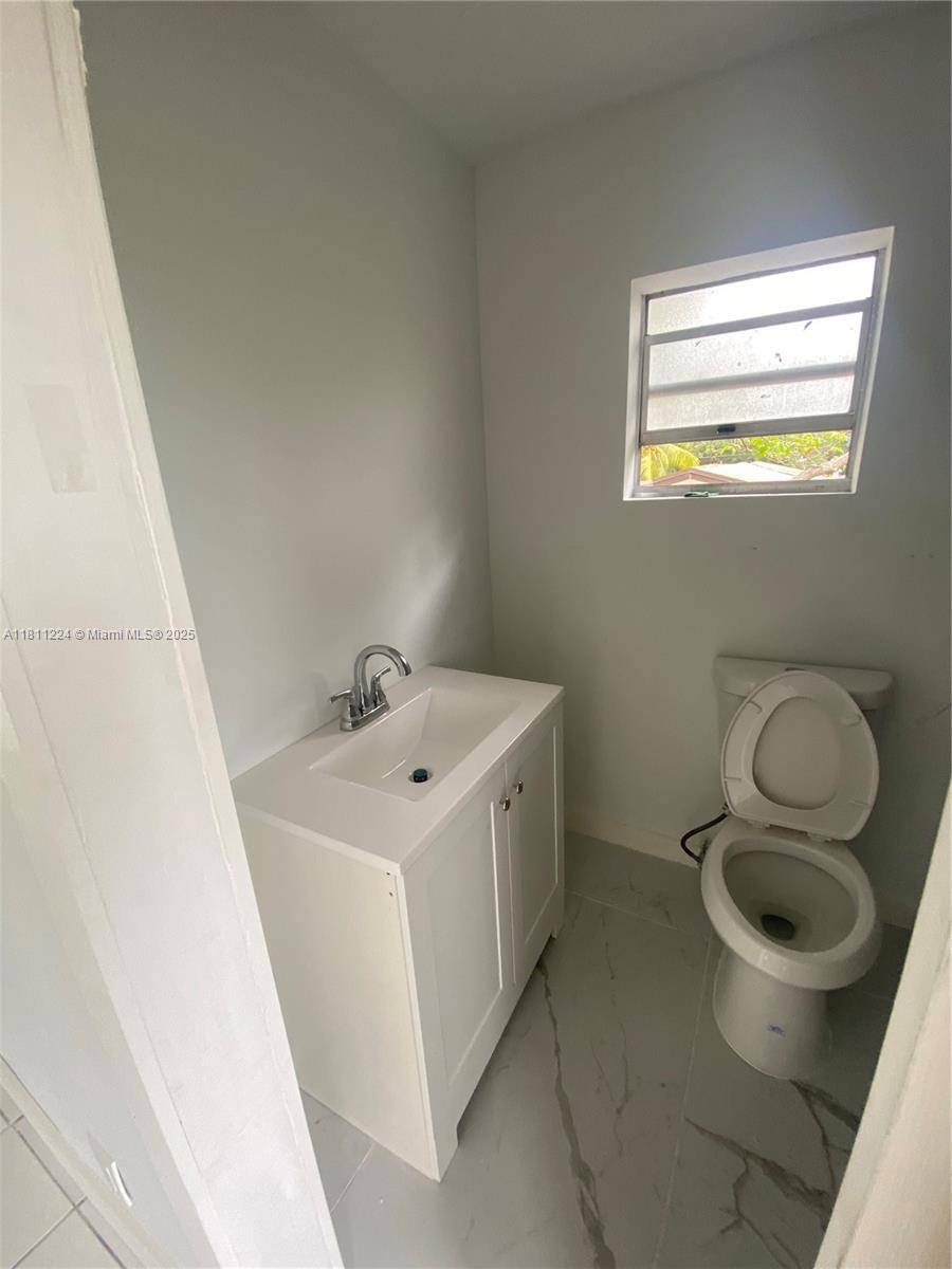Miami, FL 33127,5028 NW 3rd Ave #B