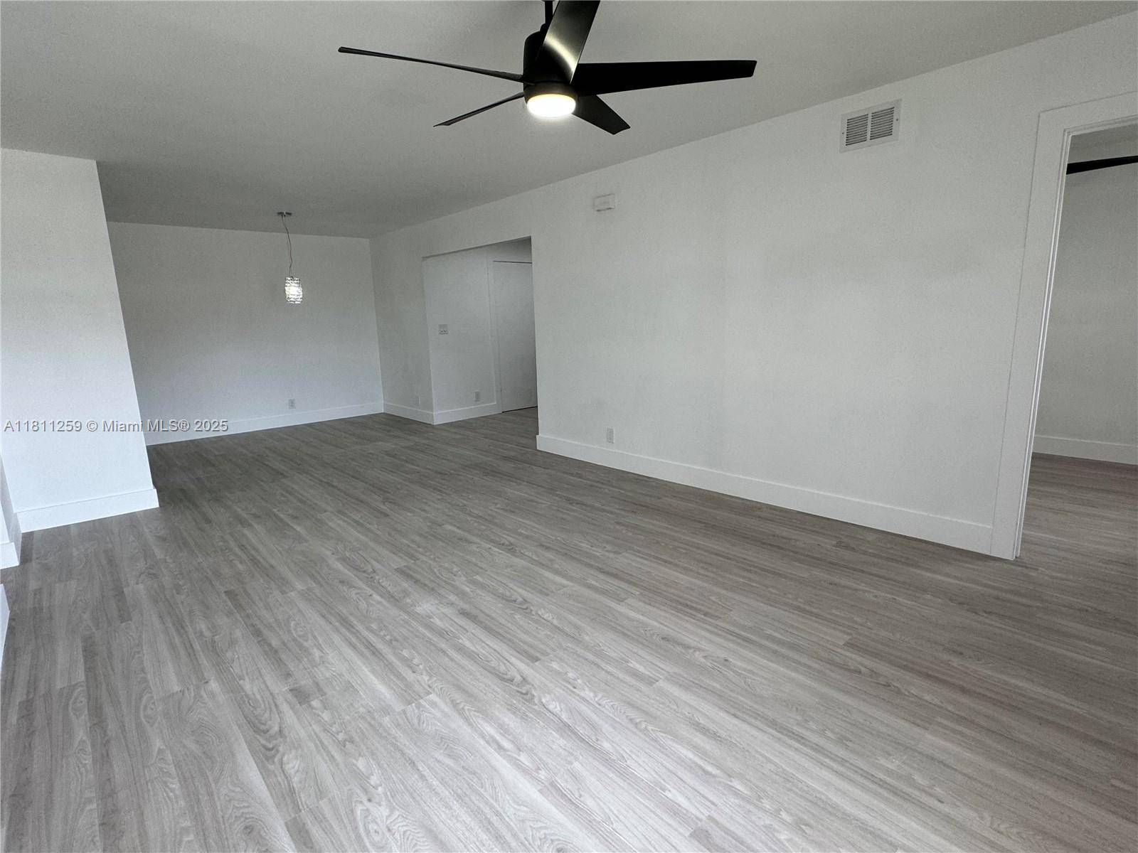 Miami, FL 33175,12801 SW 43rd Dr #212-A