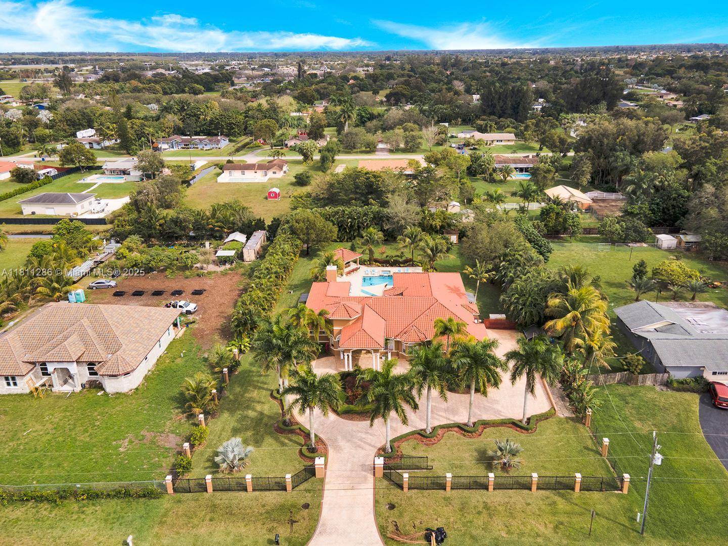 Southwest Ranches, FL 33331,Address not disclosed