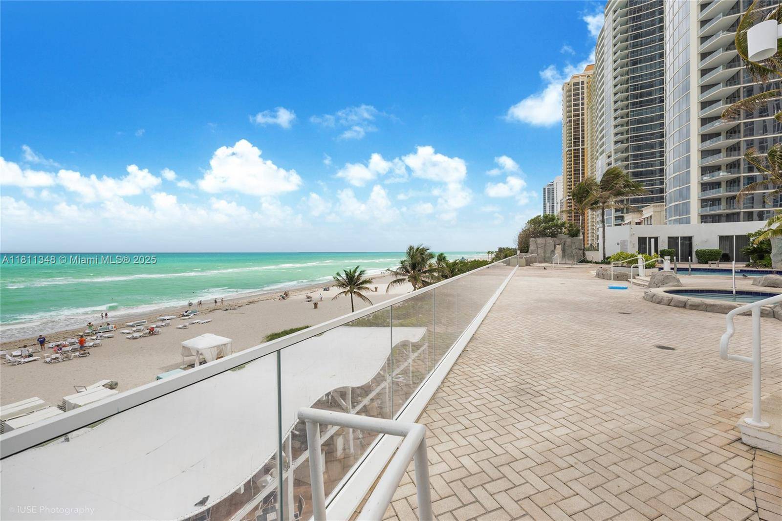 Sunny Isles Beach, FL 33160,18001 Collins Ave #1504