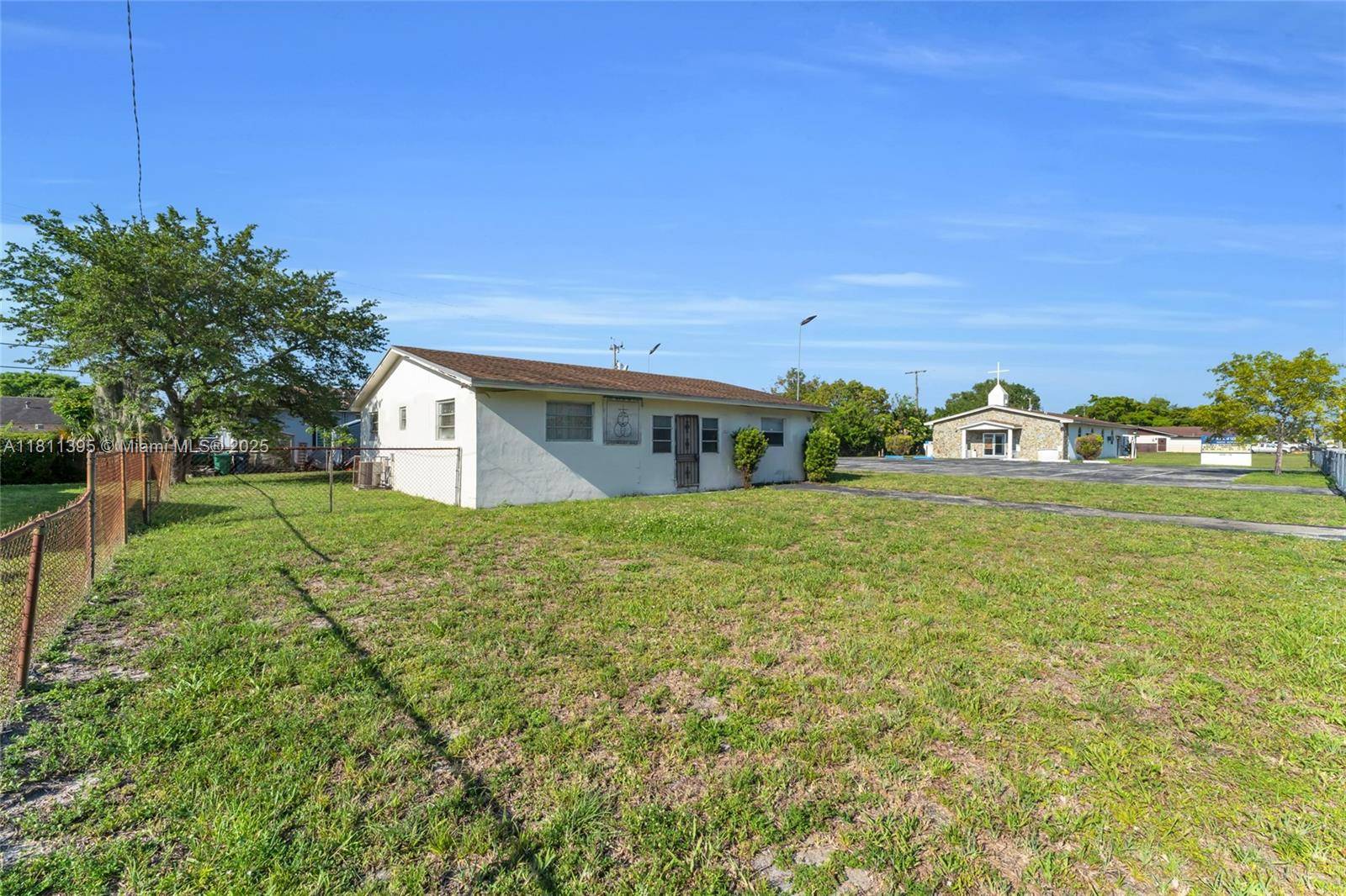 Miami Gardens, FL 33056,3420 NW 215th St