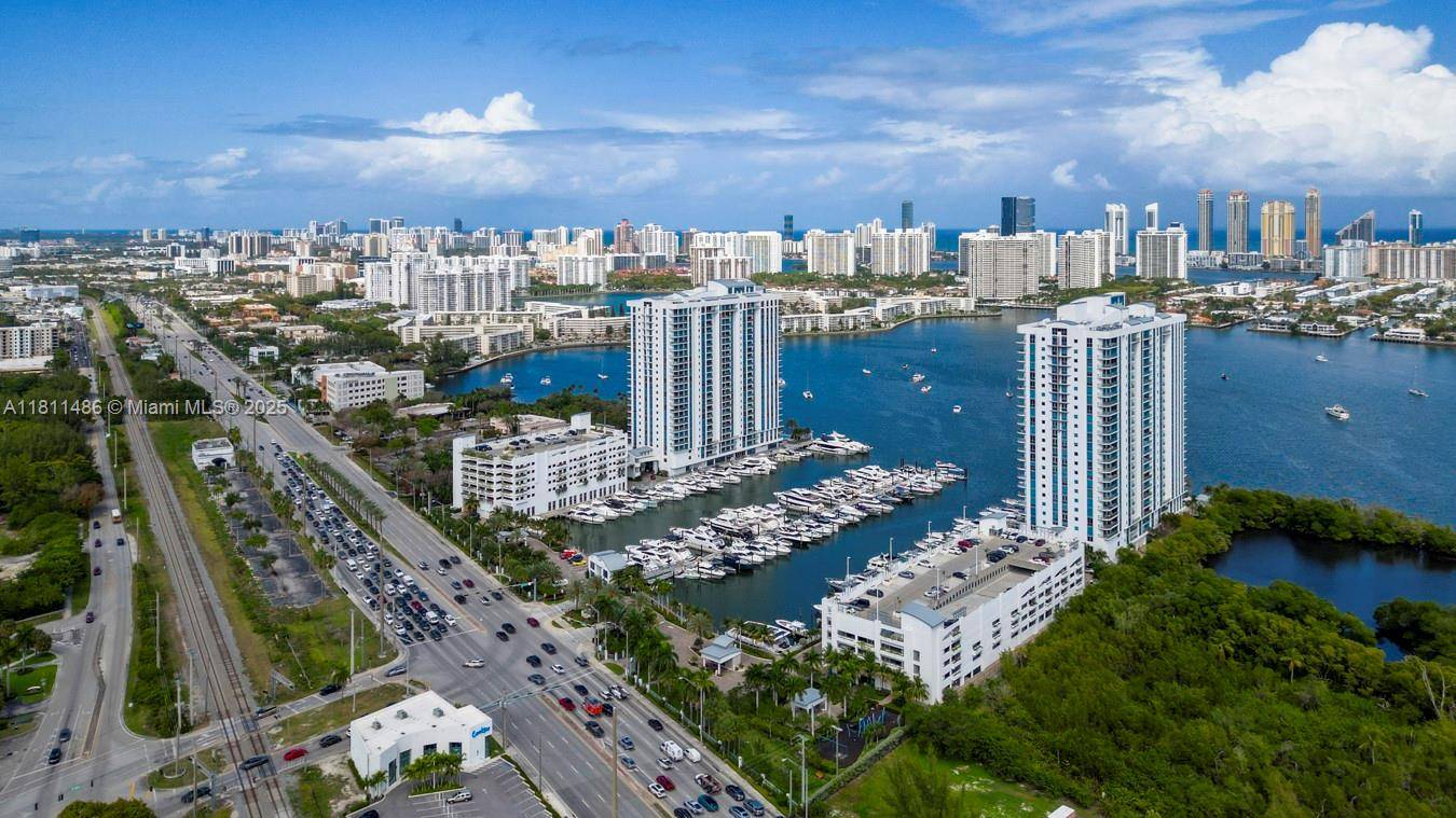 North Miami Beach, FL 33160,17301 Biscayne Blvd #2305