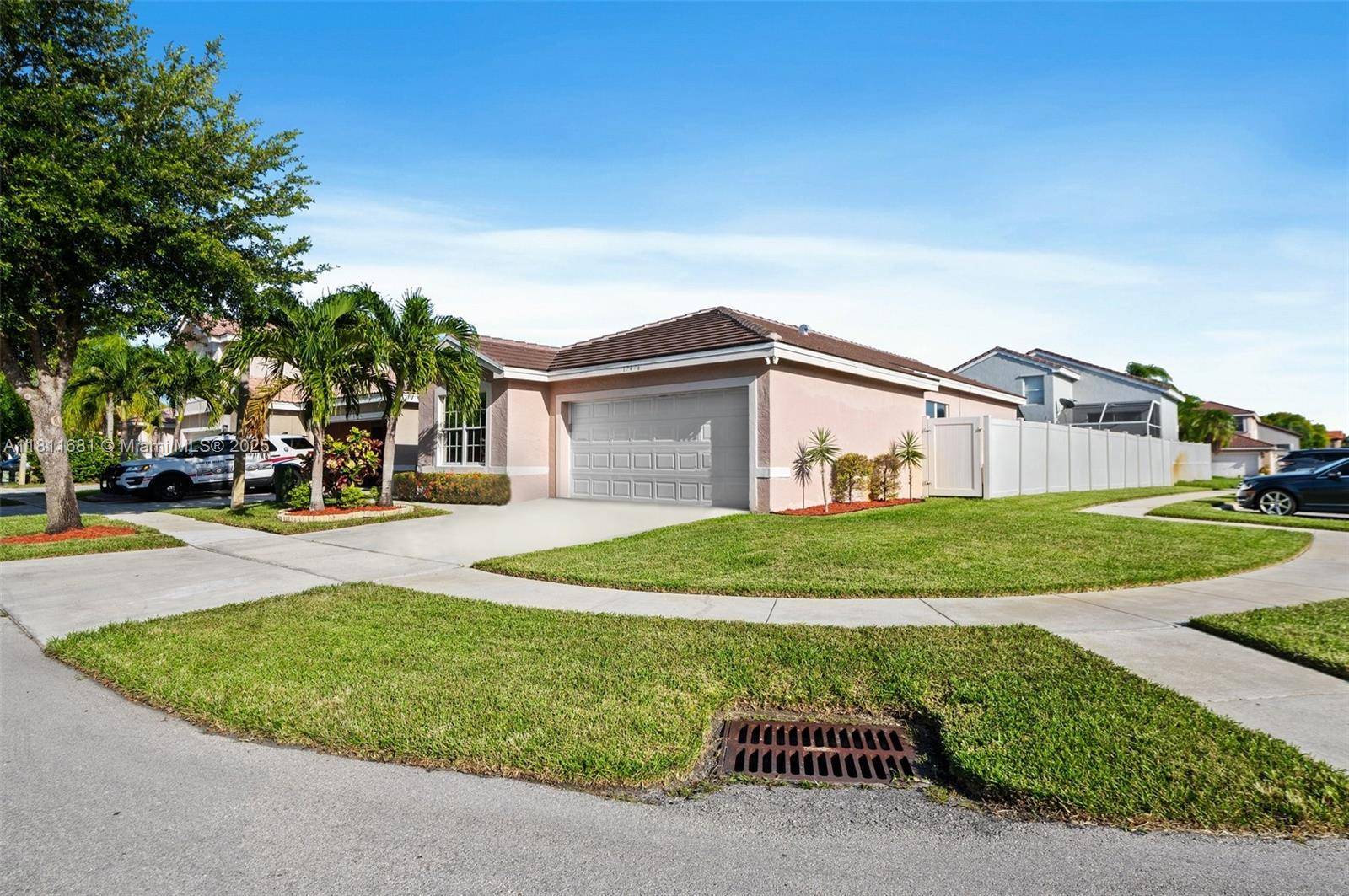 Miramar, FL 33029,17476 SW 20th St