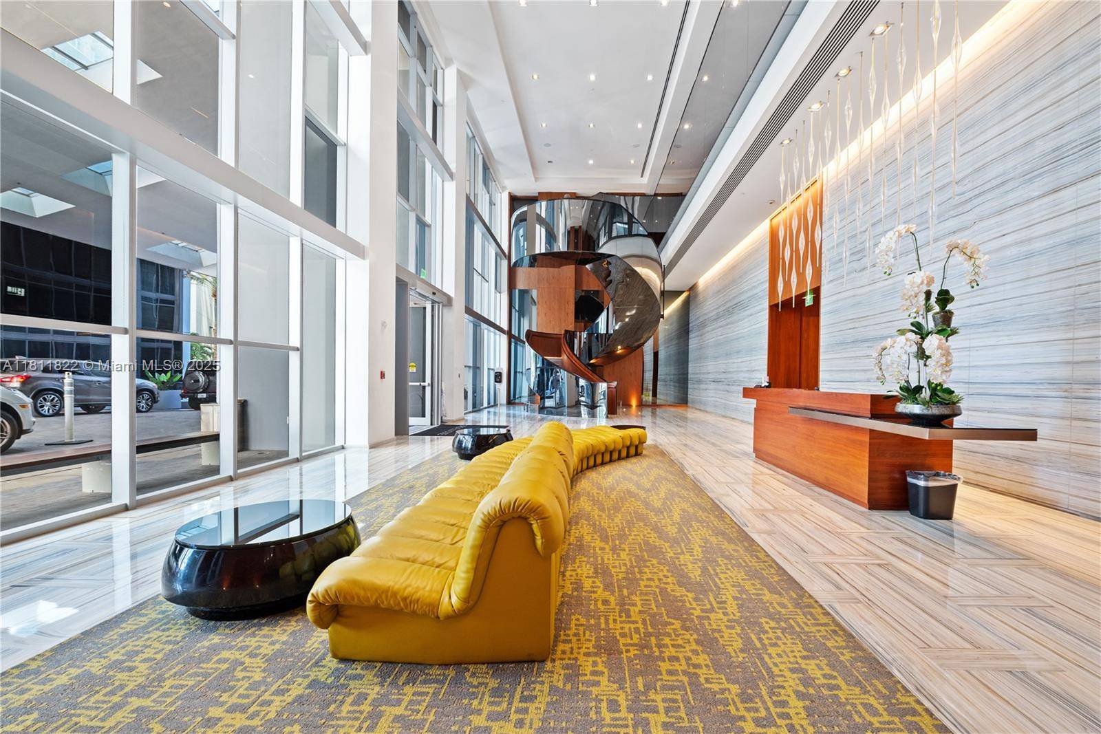 Miami, FL 33131,1300 Brickell Bay Dr #3607