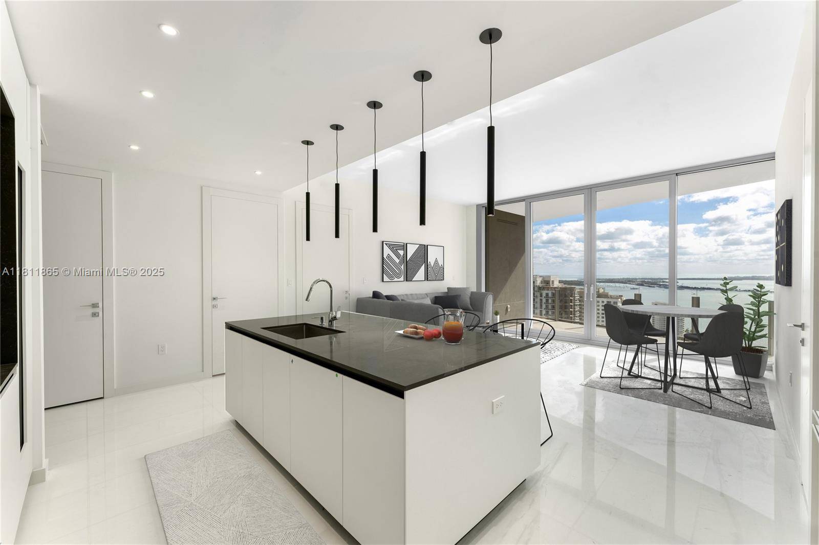 Miami, FL 33130,300 Biscayne Blvd Way #3606