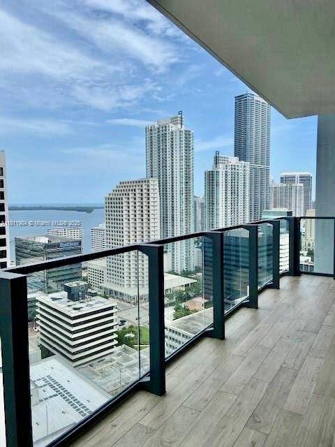 Miami, FL 33131,68 SE 6TH ST #2507