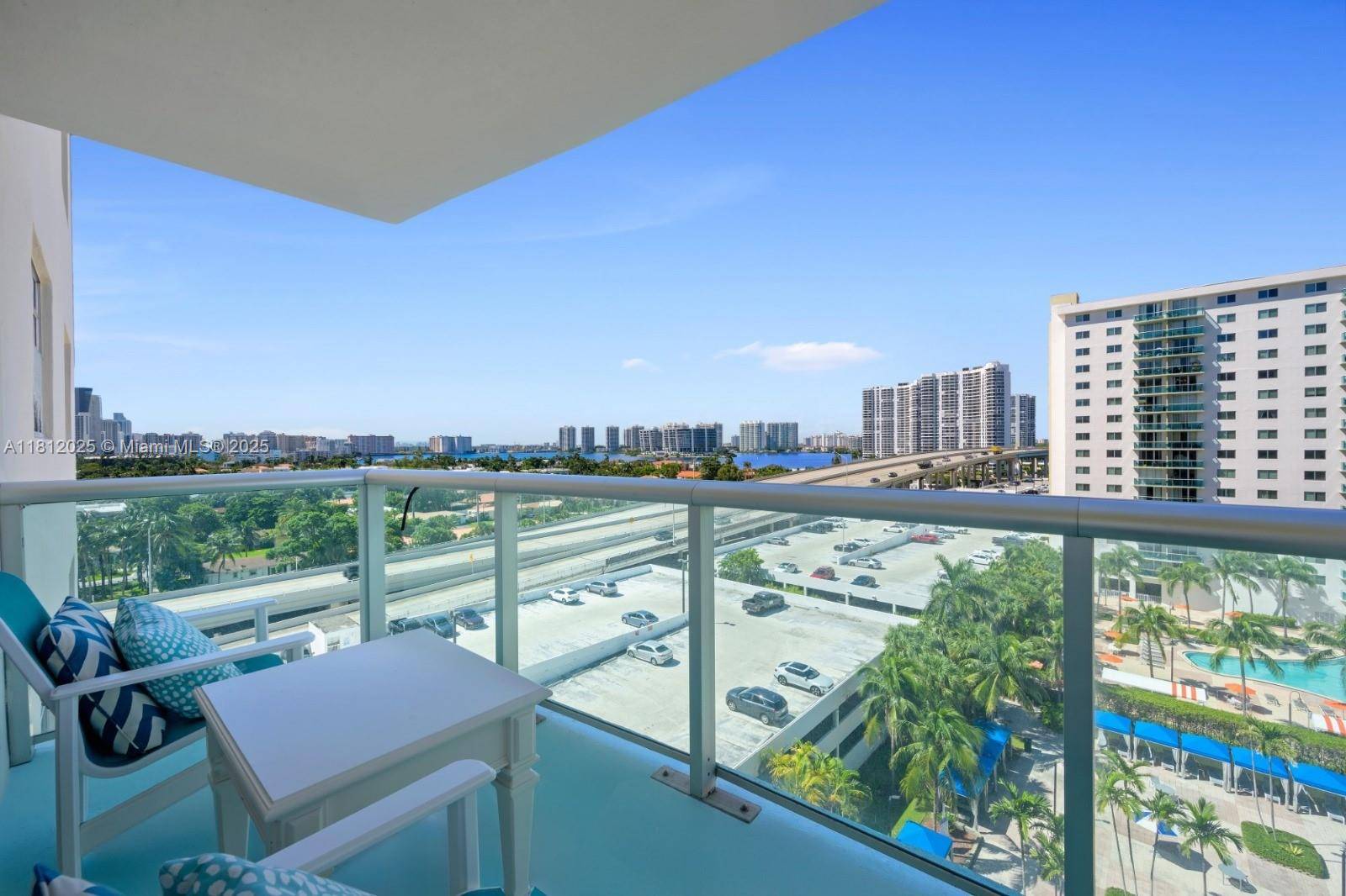 Sunny Isles Beach, FL 33160,19370 Collins Ave #902