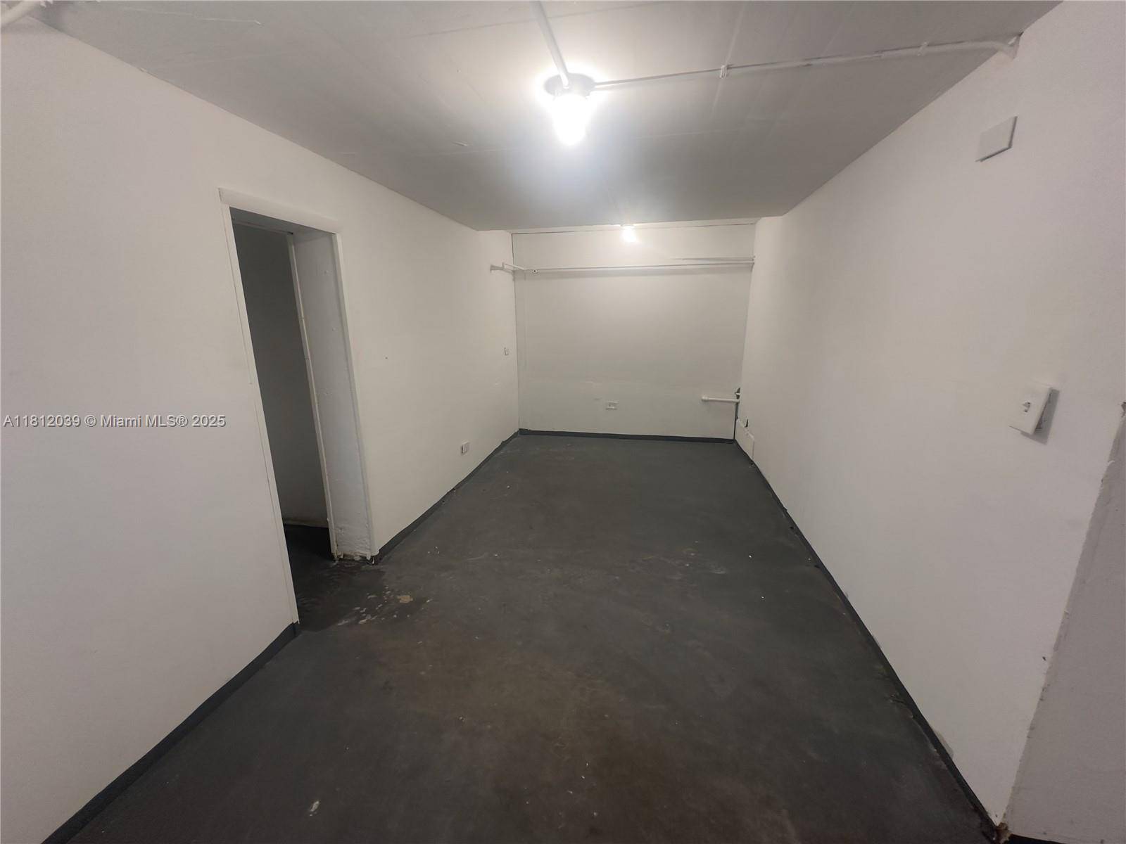 Miami, FL 33137,225 NE 56th St #223-7