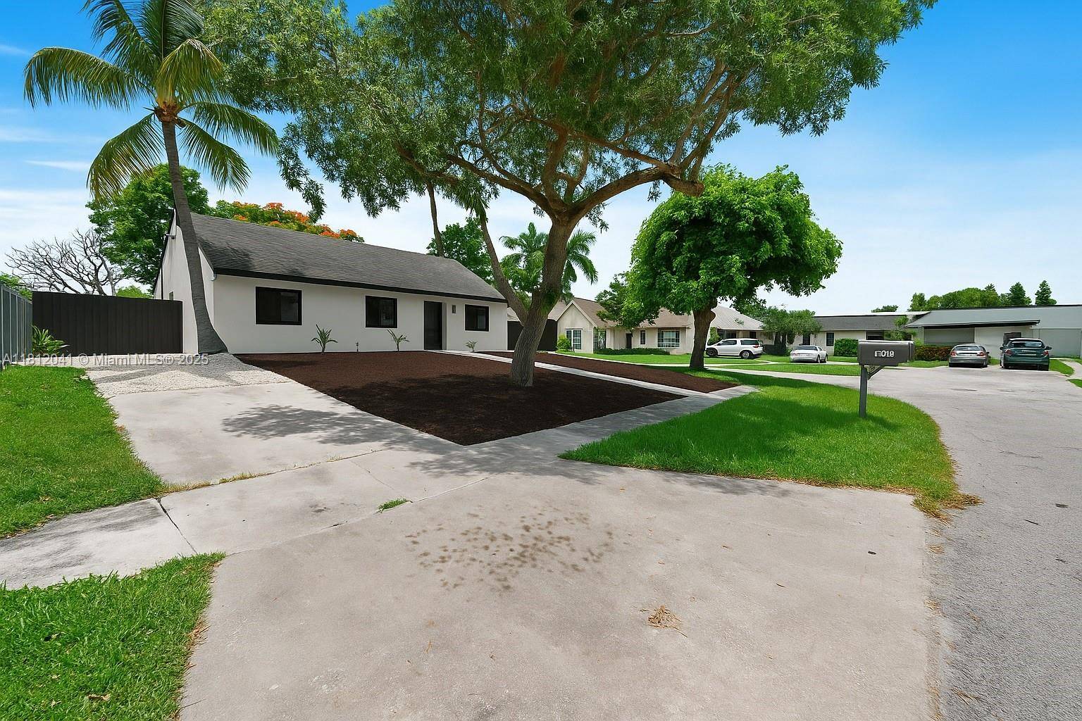 Miami, FL 33177,20620 SW 120th Pl