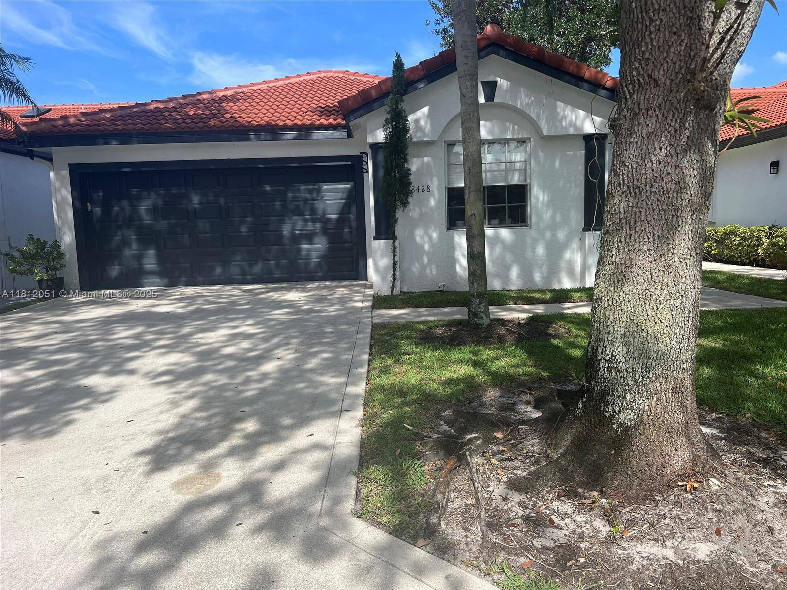 Boca Raton, FL 33496,18428 VIA DI REGINA