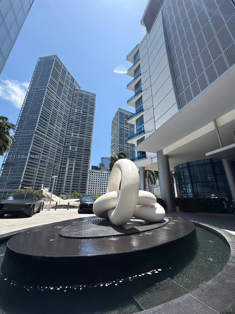 Miami, FL 33131,200 Biscayne Boulevard Way #1103