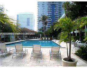 Miami, FL 33136,850 N Miami Ave #W-609