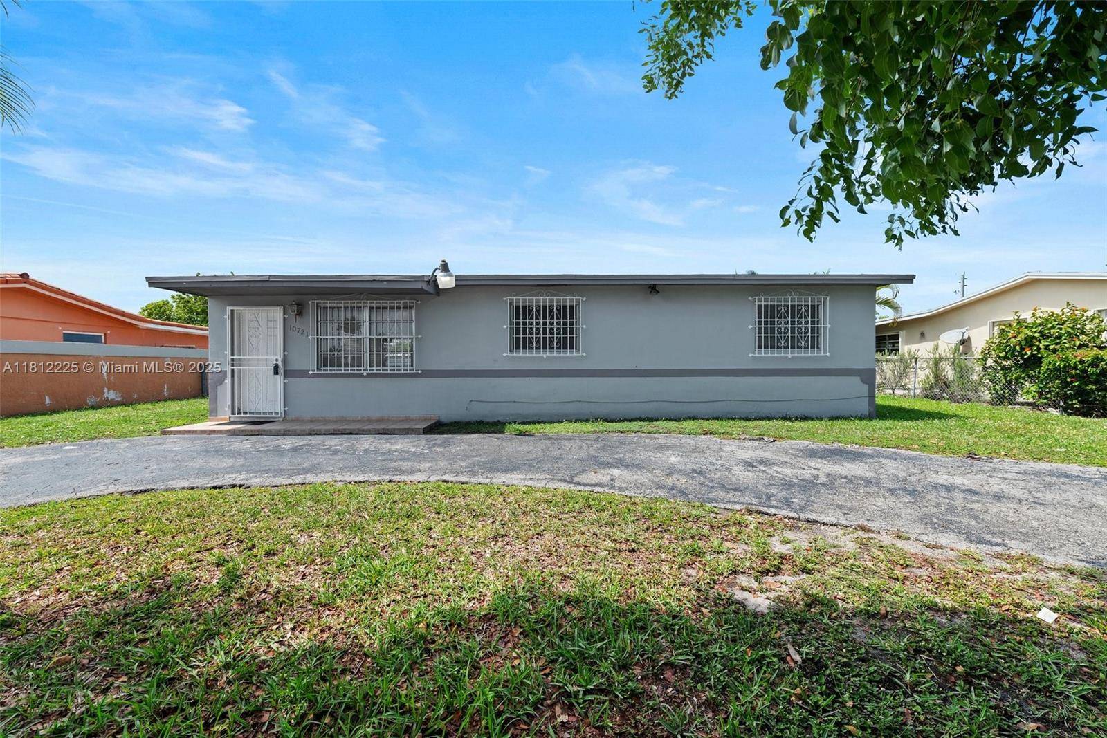 Miami, FL 33173,10721 SW 64th St