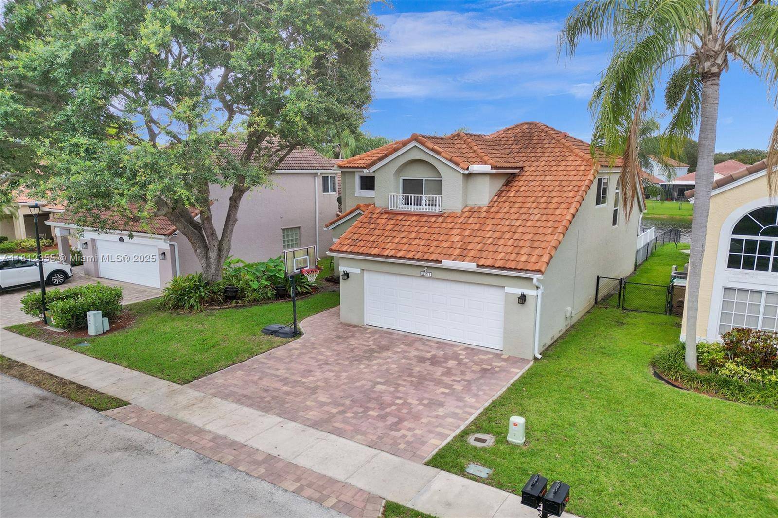 Davie, FL 33328,2791 Oak Park Cir