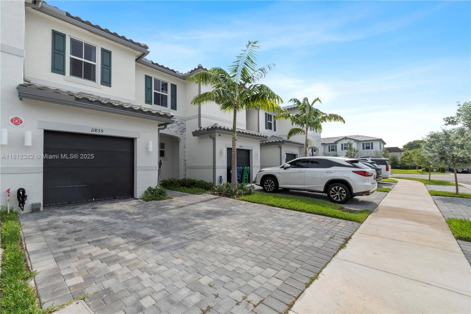Coral Springs, FL 33076,11835 NW 46th St