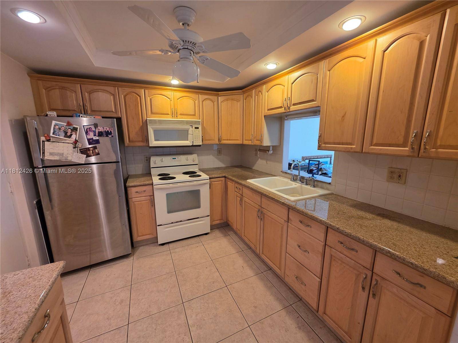 North Miami Beach, FL 33160,3750 NE 169th St #106