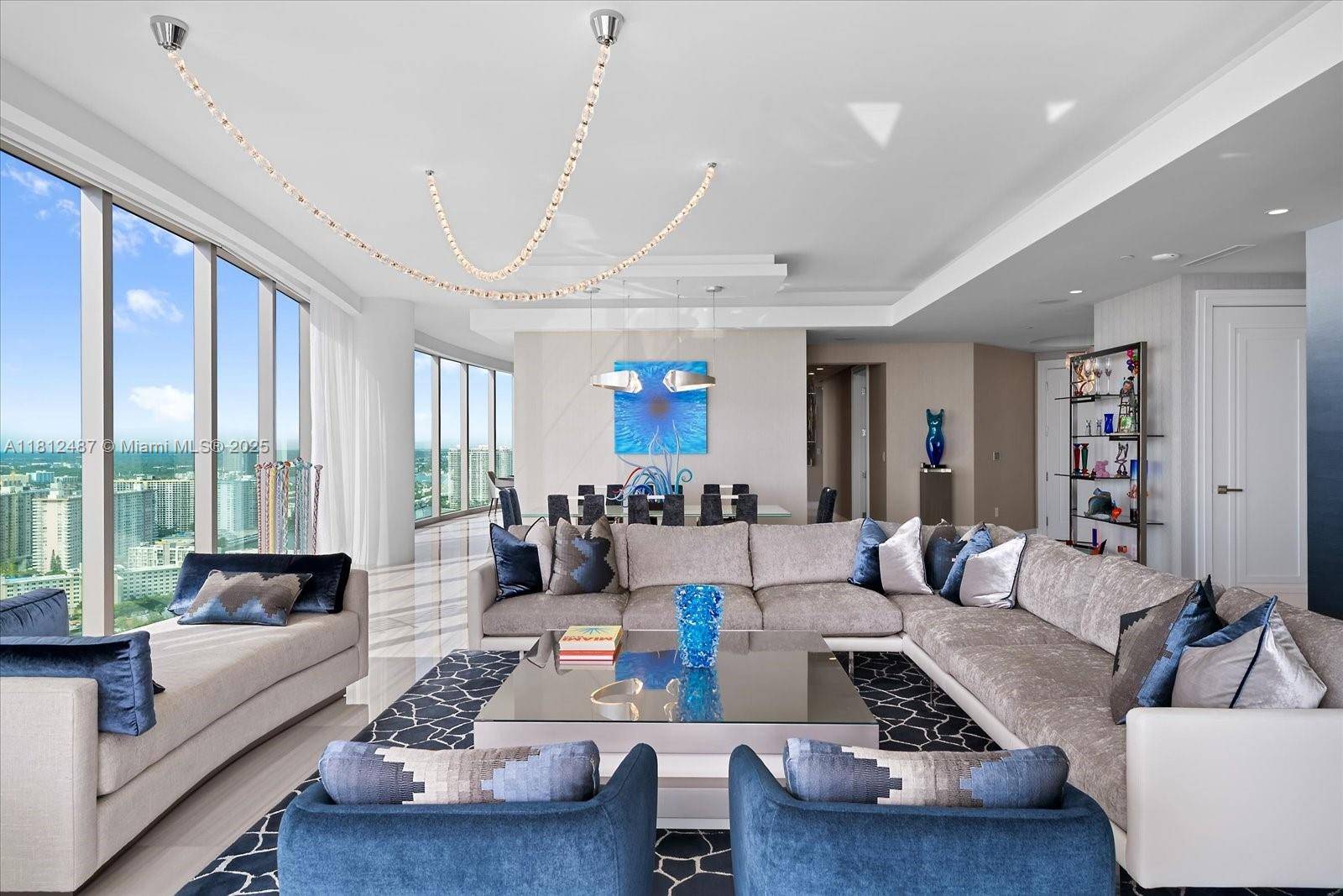 Sunny Isles Beach, FL 33160,17901 Collins Ave #3004