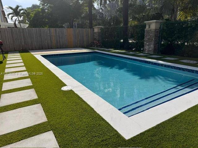 Doral, FL 33178,10003 NW 89th Ter