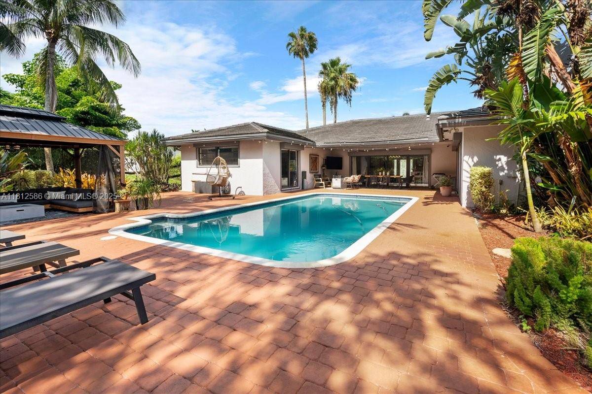 Davie, FL 33330,3030 SW 117th Ave