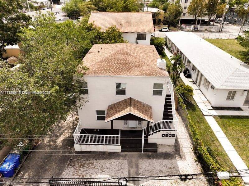 Miami, FL 33125,1922 NW 1st St #2